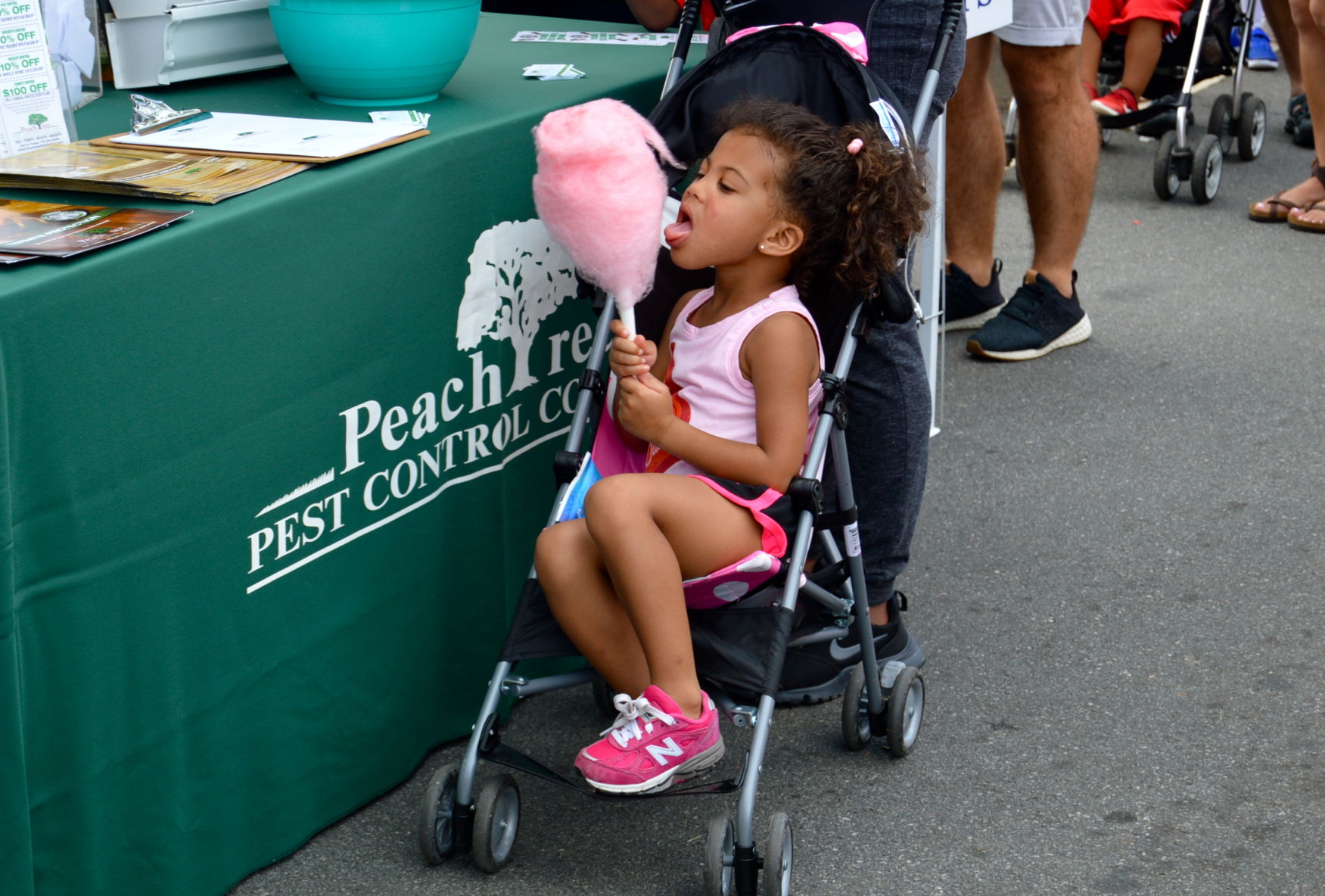 Duluth’s 36th annual Fall Festival boasts large crowds, though retains small-town feel